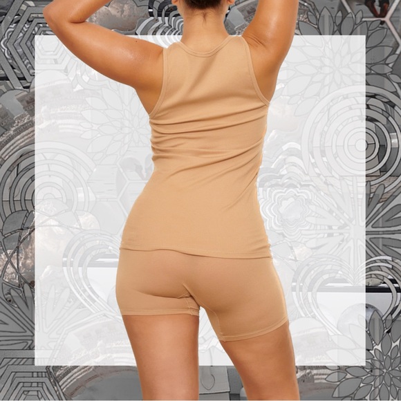 SKIMS Boyfriend Tank in Mica size Small NWT! - Picture 4 of 4